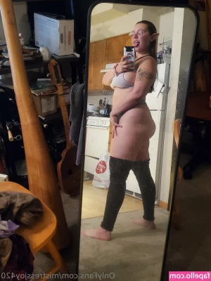 mistressjoy420 - I love bouncing over and over on your cock
