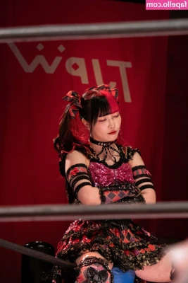 Maki Itoh [ maki-itoh ] - Would lo like to see me with a wig bby??