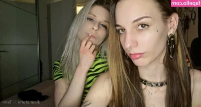 dieanetami - Latex makes you weak