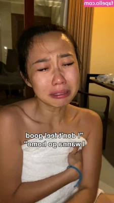 Sharon Wei [ sharon-wei ] - Lick them for me baby