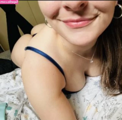 Junescleavage - i hope  you  can  tell  how  much  i  exerted  myself  for  the  sake