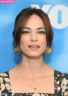 Kristin Kreuk [ kristin-kreuk ] - I hope you all have a good night