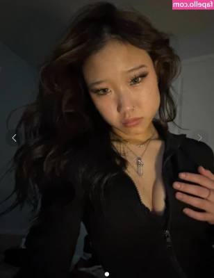 Playboyabi - I got a new toy