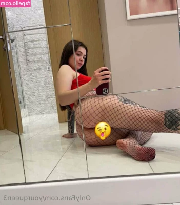 yourqueen3 - Early morning Sunday Funday    If only we could be starting day great