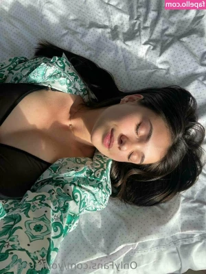 yourqueen3 - Being my cuck means licking EVERY BIT up