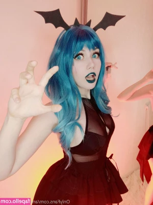 Anastasia Komori [ anastasia-komori ] - Can I Lick you