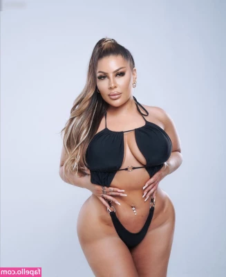 Melina.Million [ melina-million ] - Little Friday treat for you babes...wouldn't usually put these on the