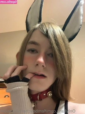 femboycherryblossom - Soo sweaty🤭😈 now you have to clean the floor with your