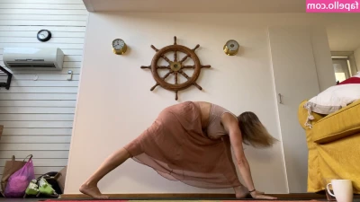 Marlingyoga - Shopping for new lingerie  New yoga poses soon to come