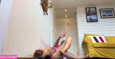 Marlingyoga - 🥵🍑 You’re gonna wanna see this! I put my dildo on my workout