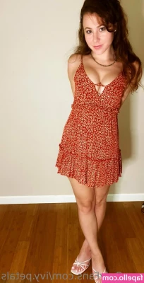 ivy.petals [ ivy-petals ] - Cuánto me puede calentar un camisón