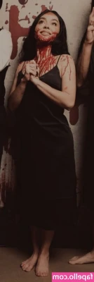 Sarah Hyland [ sarah-hyland ] - Insert here ....🙊🤭