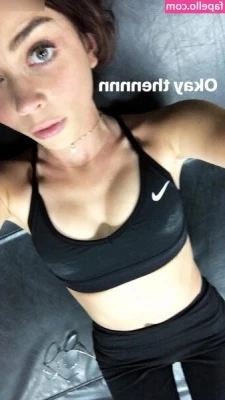 Sarah Hyland [ sarah-hyland ] - Do you like the latex top?