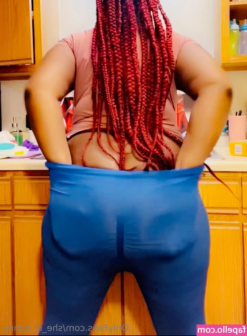 ghettowedgiegirl - Ready for bed now but first a photo or 2