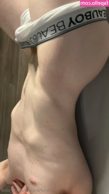 brick_stick [ brick-stick ] - Right n tight