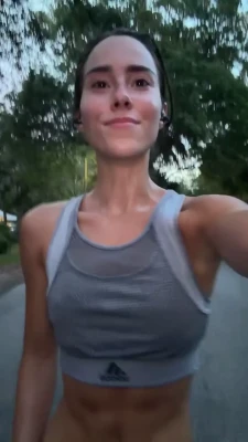 Katelyn Ernst [ katelyn-ernst ] - Trending Content Set