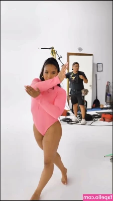 Jordan Chiles [ jordan-chiles ] - First time trying this position  it s my new favorite i came soooo