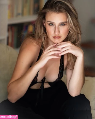 Celine Zed [ celine-zed ] - Rockstar cock 🔥