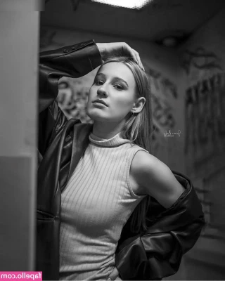 Celine Zed [ celine-zed ] - did you see the video I sent you    habt ihr das Video gesehen