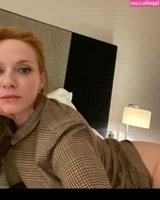 Christina Hendricks [ christina-hendricks ] - amy-castro    Always Horny  Come chat with me and watch my hot videos