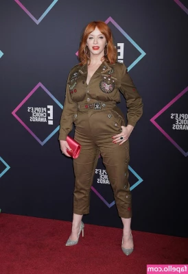 Christina Hendricks [ christina-hendricks ] - Bend over for me and spread those cheeks  I ll have you creaming on