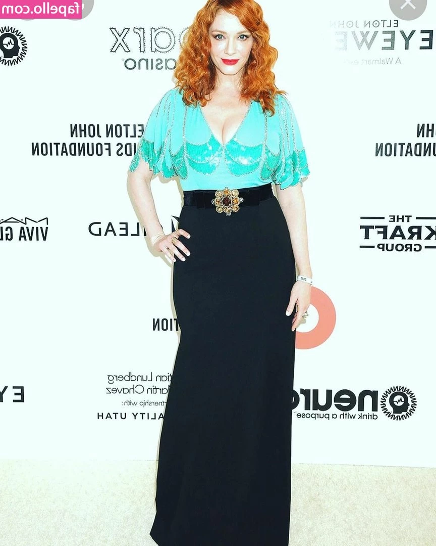Christina Hendricks [ christina-hendricks ] - An early Christmas gift from yours truly  naughtynightsxxx