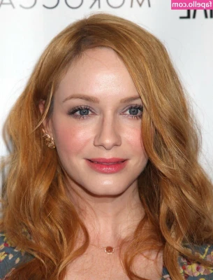 Christina Hendricks [ christina-hendricks ] - Do you like my outfit Darlin??
