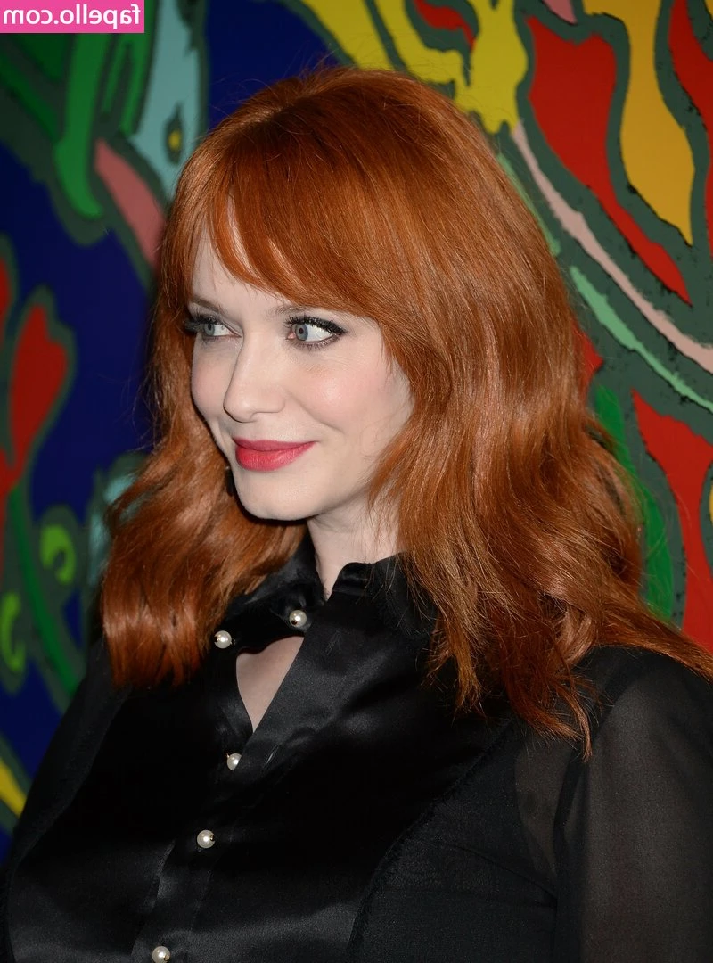 Christina Hendricks [ christina-hendricks ] - Good night daddy 🥵