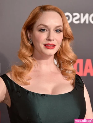 Christina Hendricks [ christina-hendricks ] - Oopsie….