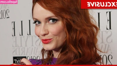 Christina Hendricks [ christina-hendricks ] - Humpday requires booty pics 😘