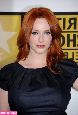 Christina Hendricks [ christina-hendricks ] - Goodnight babes 😈😏