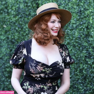 Christina Hendricks [ christina-hendricks ] - do you want me to spread it more?🥵👅