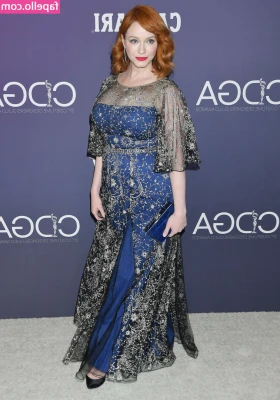 Christina Hendricks [ christina-hendricks ] - Put your face between my soles, then I'm gonna sit on it. 😈😝
