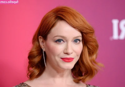 Christina Hendricks [ christina-hendricks ] - NYTT🍉🥹🥹🥹@sexymilano