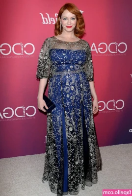 Christina Hendricks [ christina-hendricks ] - Good Morning! New photo set coming later today!!