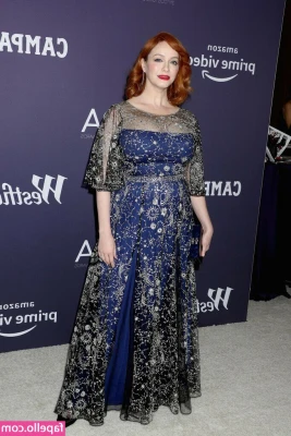 Christina Hendricks [ christina-hendricks ] - Hi babe ;) I’m kinda thirsty… do you have anything to help?🥺 