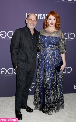 Christina Hendricks [ christina-hendricks ] - Who wants a play? 💦🐱