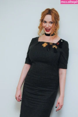 Christina Hendricks [ christina-hendricks ] - #186 As requested by a long-time subscriber, a video with the two of part 1