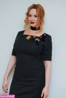 Christina Hendricks [ christina-hendricks ] - I don’t want you to think I forgot Wagon Wednesday!! These shorts