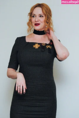Christina Hendricks [ christina-hendricks ] - always wet spots in my underwear