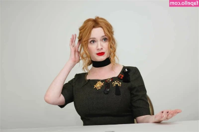 Christina Hendricks [ christina-hendricks ] - Omg I wanted to make my hair blonde but everything went wrong!!! I