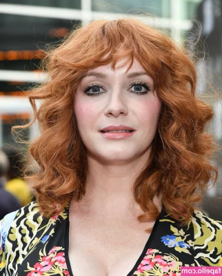 Christina Hendricks [ christina-hendricks ] - It's my birthday month!!! 🎂 To celebrate I'm going LIVEEEE right