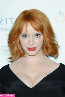 Christina Hendricks [ christina-hendricks ] - Whip it out.