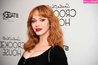 Christina Hendricks [ christina-hendricks ] - First hair appointment since quarantine!  Getting balyage.   Which