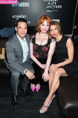Christina Hendricks [ christina-hendricks ] - Like the view?? 🤤👌💦💋❤️