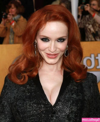 Christina Hendricks [ christina-hendricks ] - Like for sock striptease tomorrow night ! 🥵