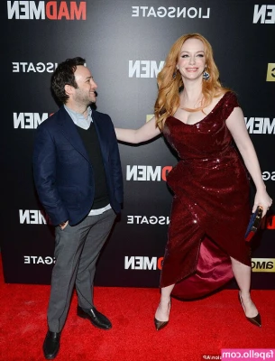 Christina Hendricks [ christina-hendricks ] - Like my last 50 post for a free video ❤️❤️