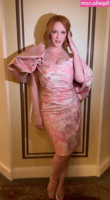Christina Hendricks [ christina-hendricks ] - Head to toe!  @lucymuse