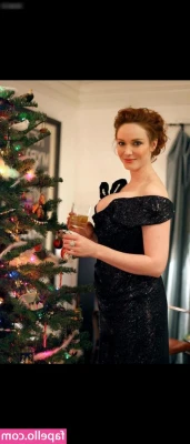 Christina Hendricks [ christina-hendricks ] - You don't stand a chance, your addiction runs too deep.