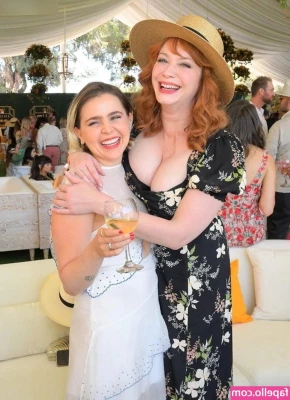 Christina Hendricks [ christina-hendricks ] - Yawn 🥱